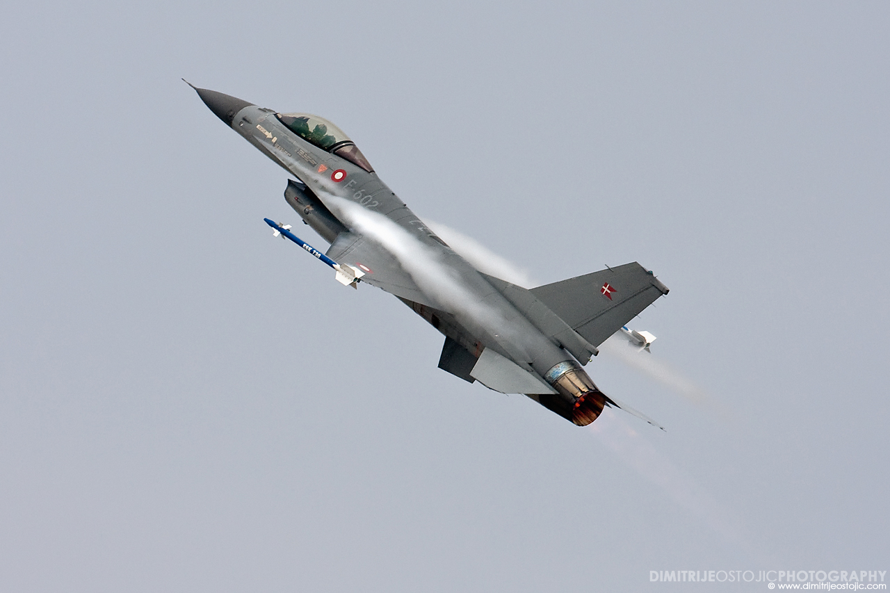 F-16 Denmark , Batajnica 2009 © www.dimitrijeostojic.com