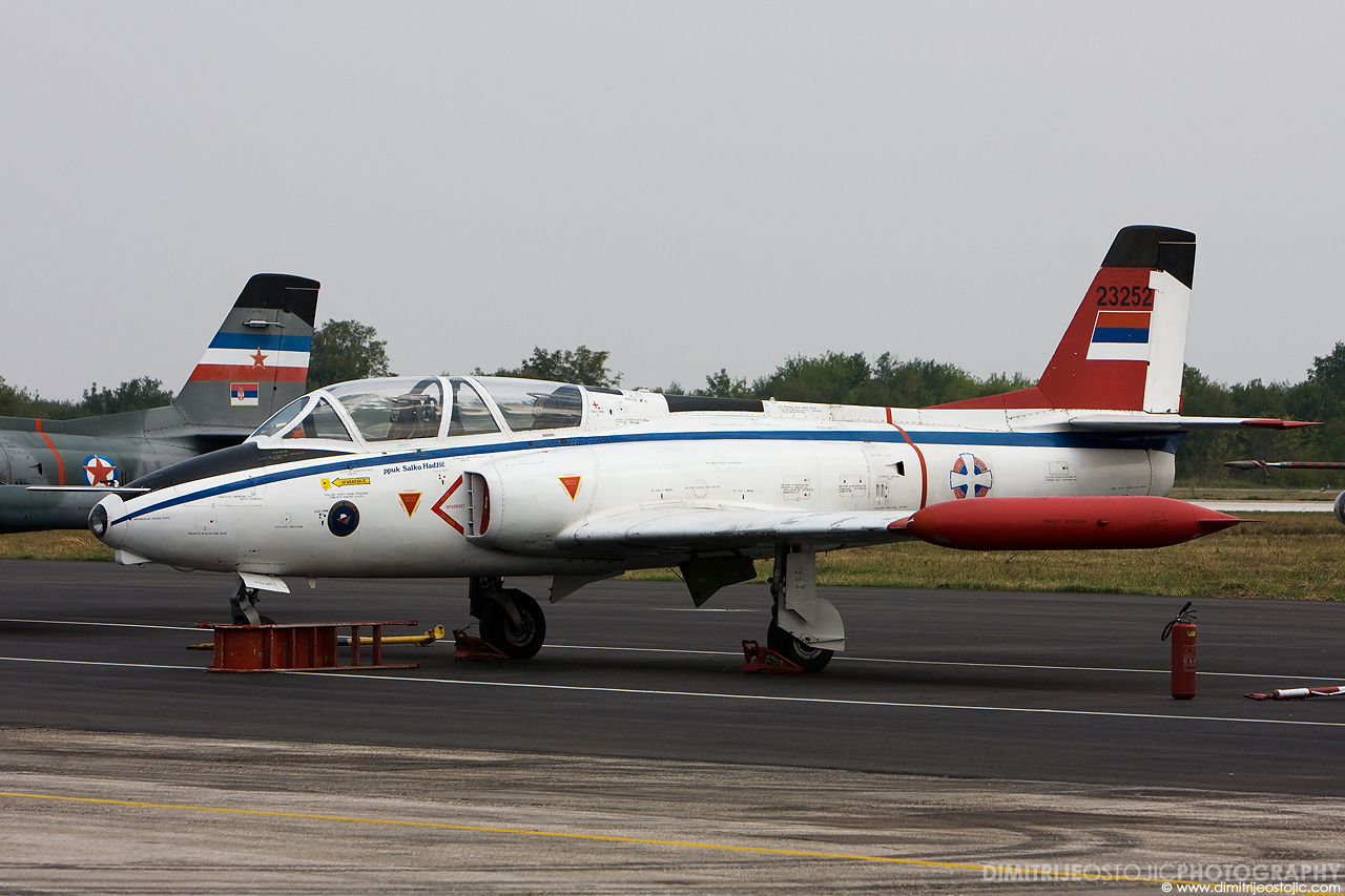 G-2 Galeb , Batajnica 2009 © www.dimitrijeostojic.com